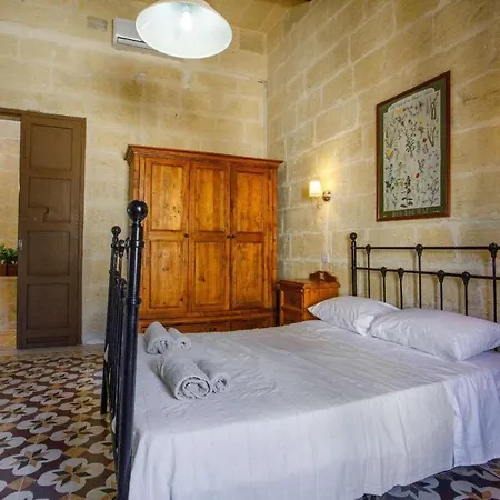 Villa Tal Blata Għarb