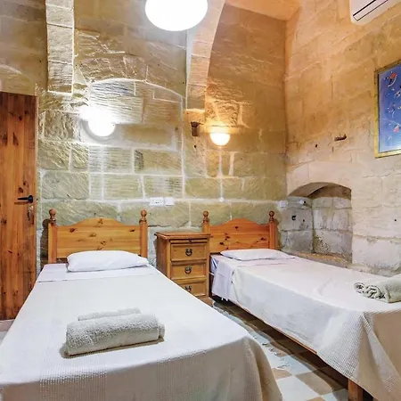 Tal Blata Villa Għarb